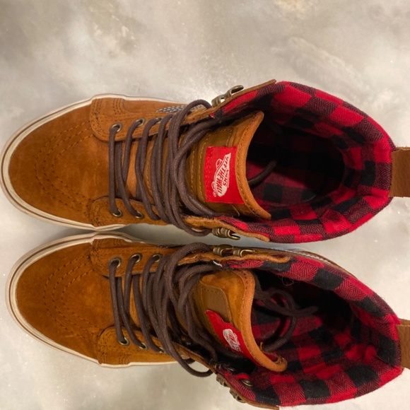 Vans MTE high top suede size 6 - Picture 2 of 6